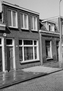 55671 Gezicht op de voorgevel van het huis 1e Daalsedijk 210 te Utrecht.